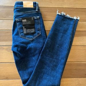 PAIGE ankle midrise ultra skinny jeans